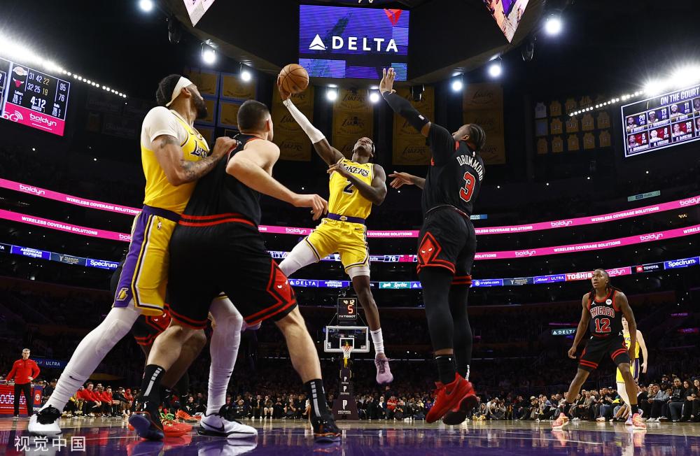 赛的氛围更 赛的氛围更